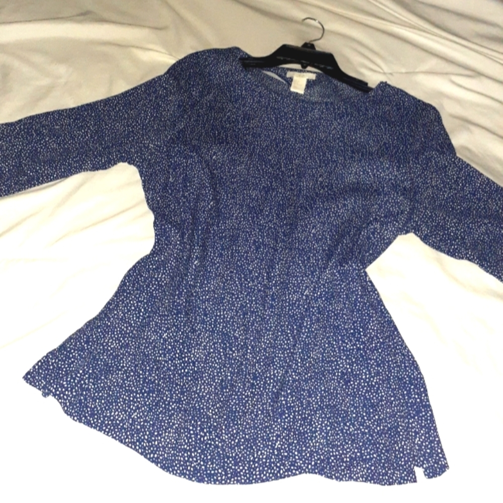 H&M Quarter Sleeve Navy Blue white dots blouse